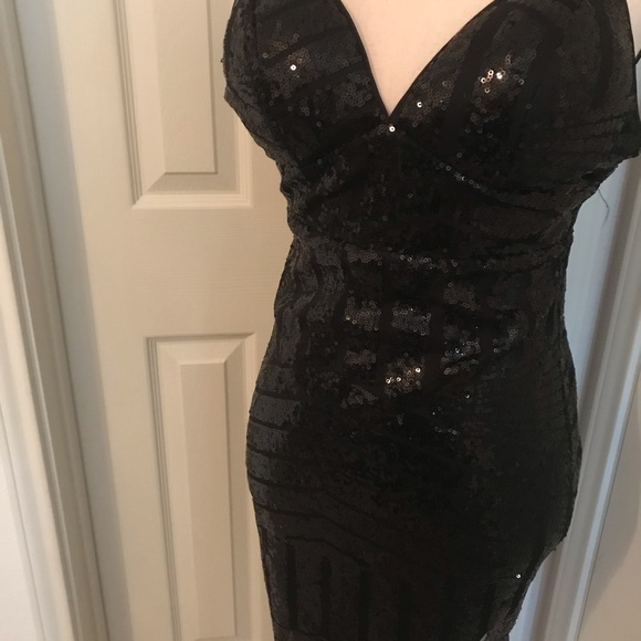 💕Guess Black Sequin Dress - Picture 2 of 5